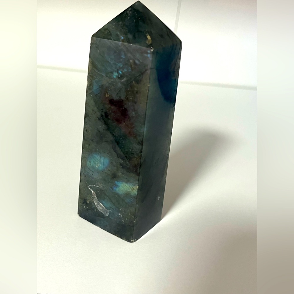 Labradorite Crystal Tower - Picture 6 of 7
